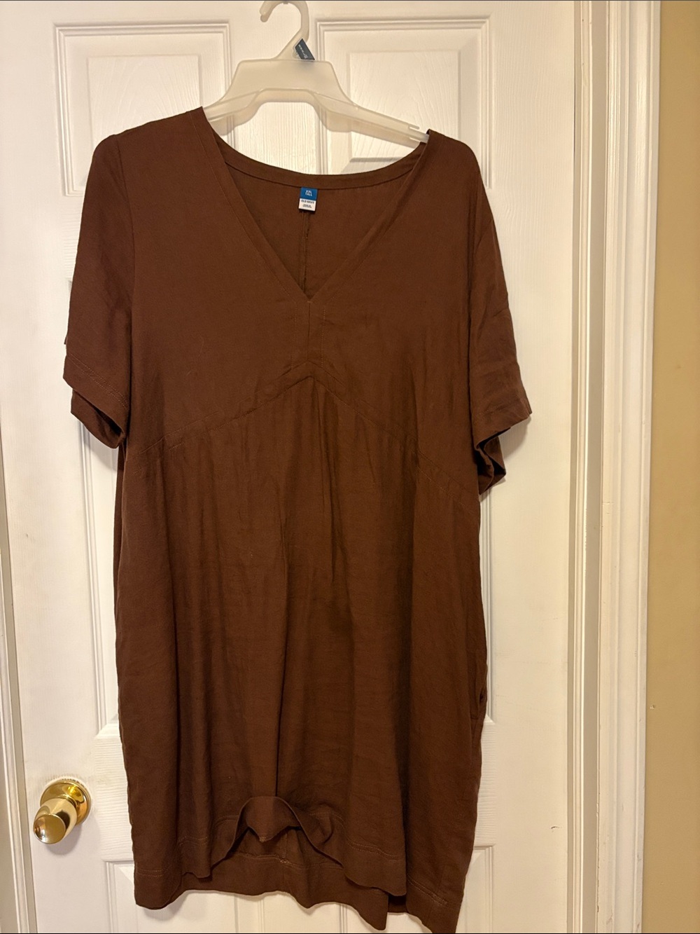 Old Navy Brown V-Neck Linen/Rayon Dress
